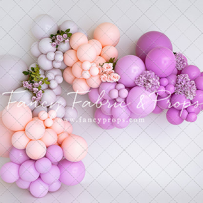Pretty Magenta Magic Balloon Arch