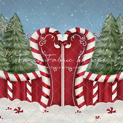 Peppermint Palace Gate