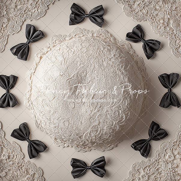 Cameo Charm - Petite