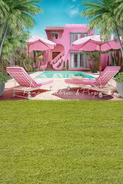 Barbie's Poolside Vacation - Grass Floor - With Sweep Option