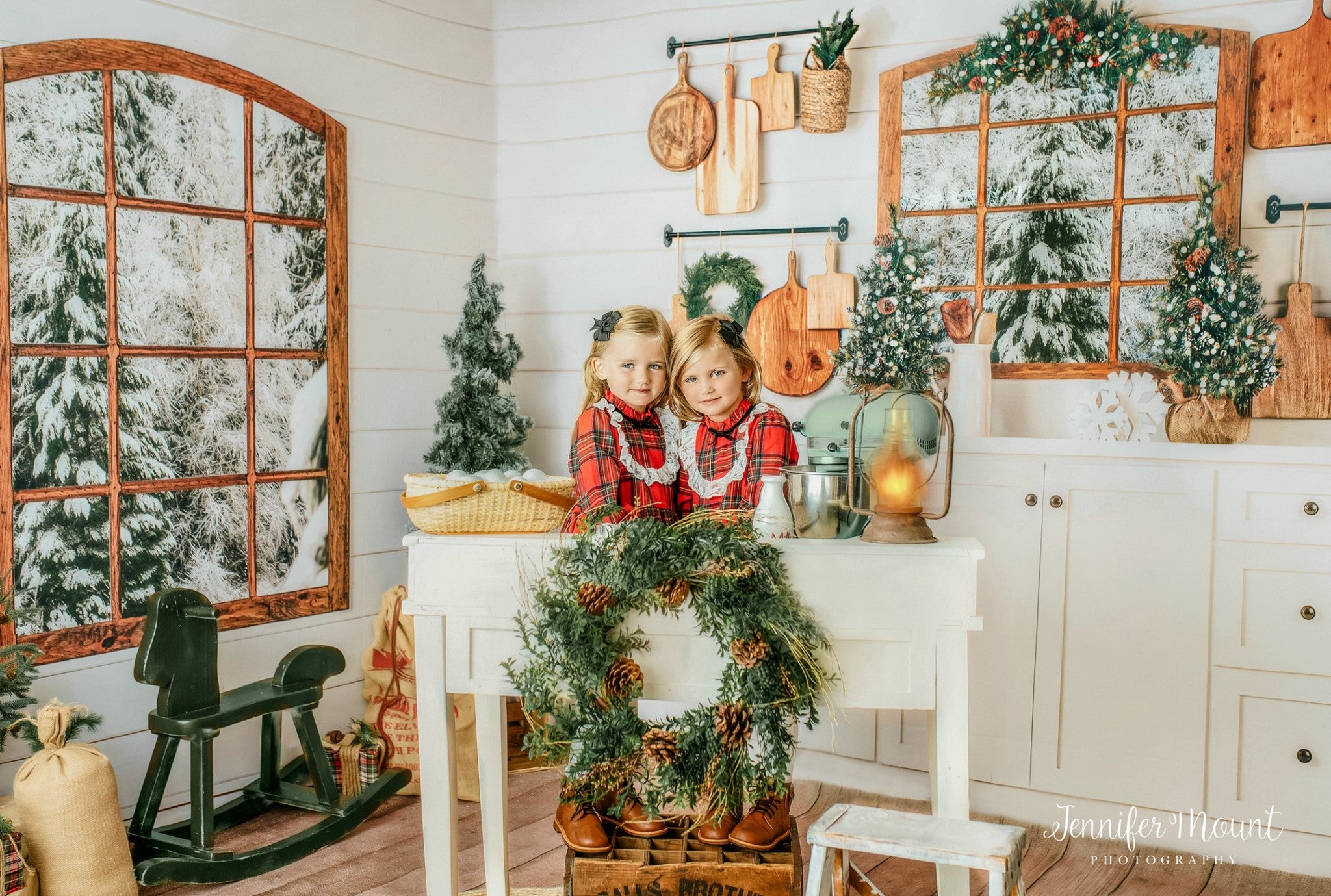 Rustic Snowy Kitchen Room – Fancy Fabric & Props