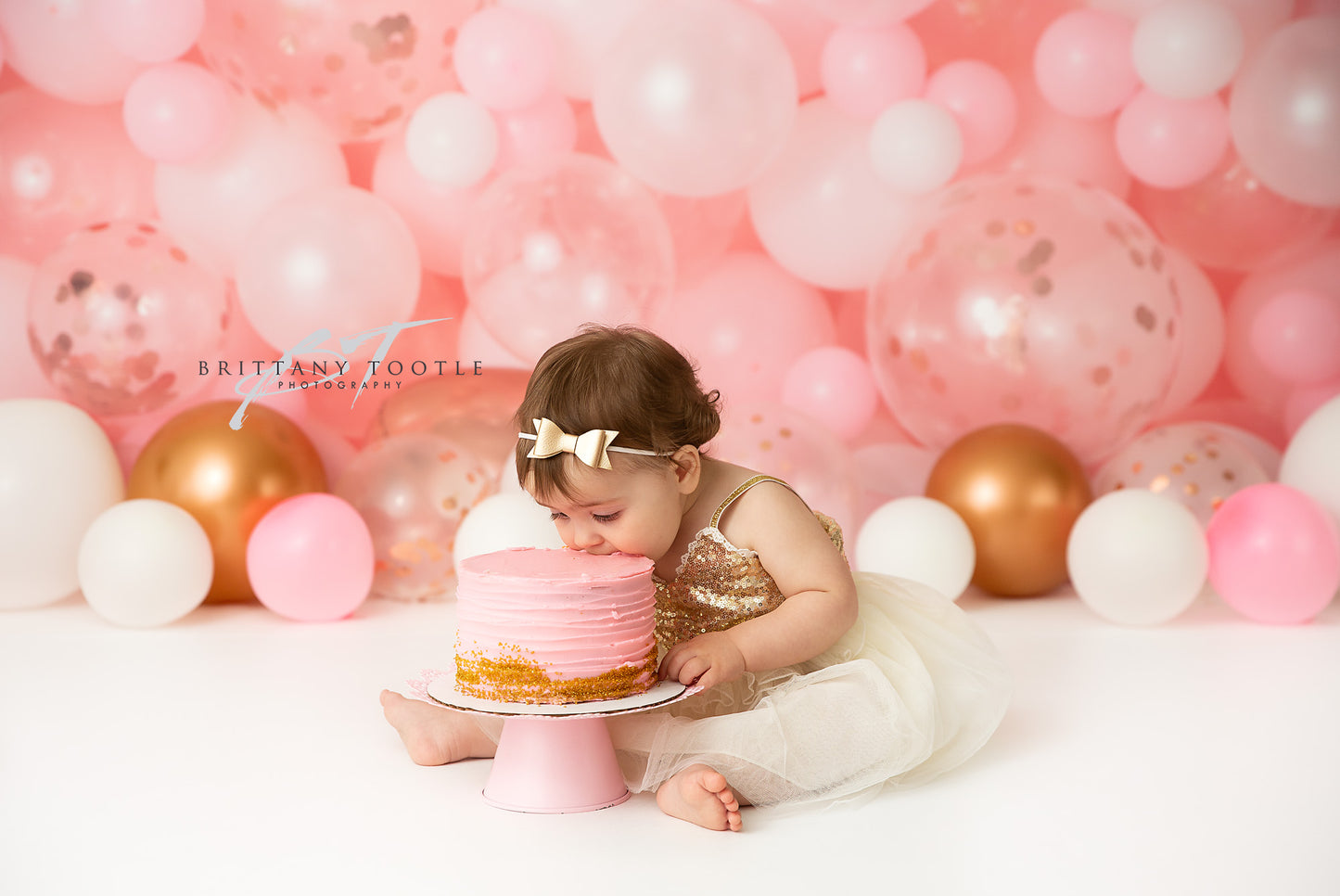 Rosegold Rouge Balloon Wall