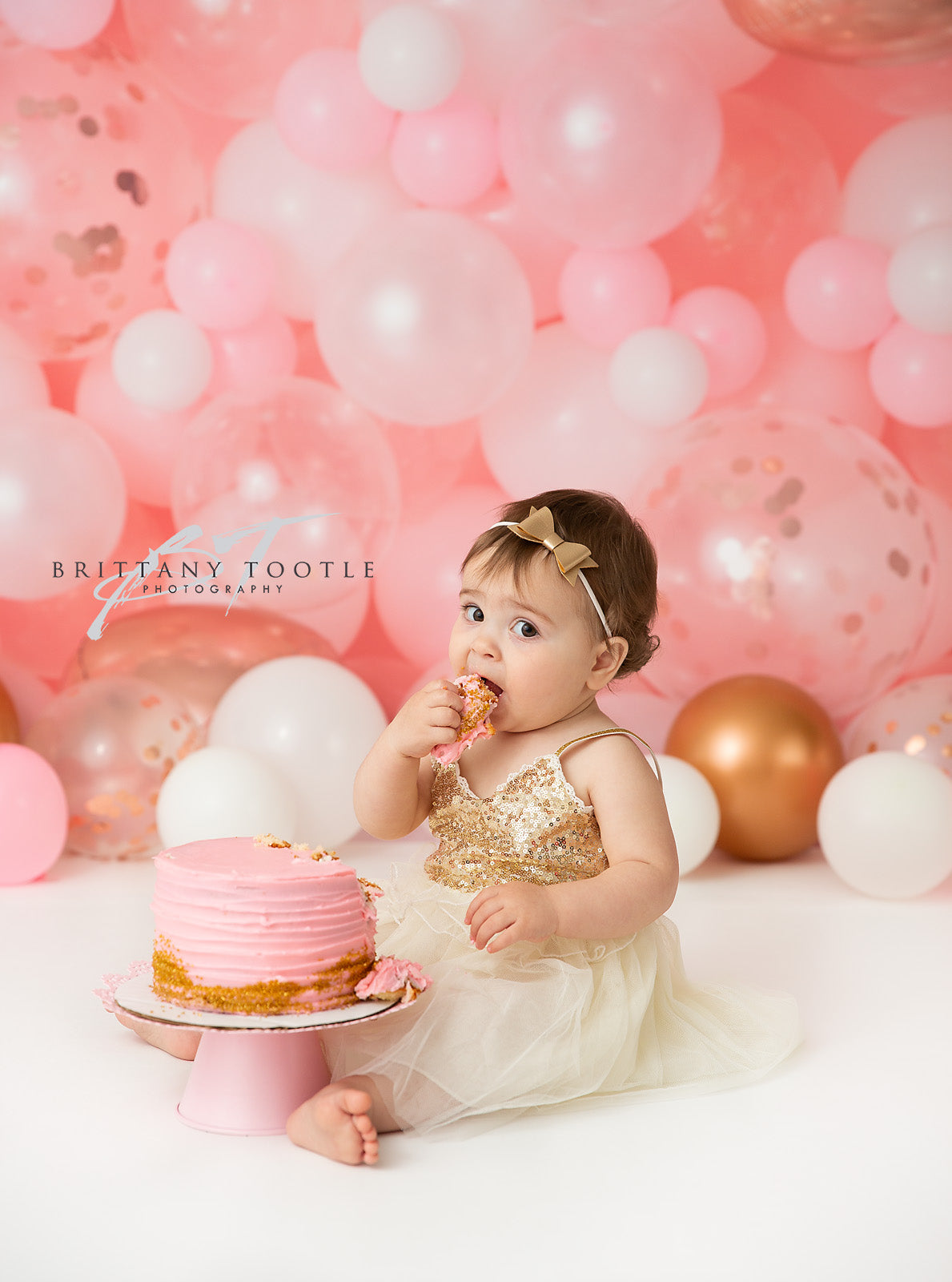 Rosegold Rouge Balloon Wall