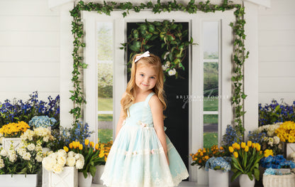 Modern Floral Farmhouse