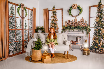 Shimmer & Shine By The Mantle