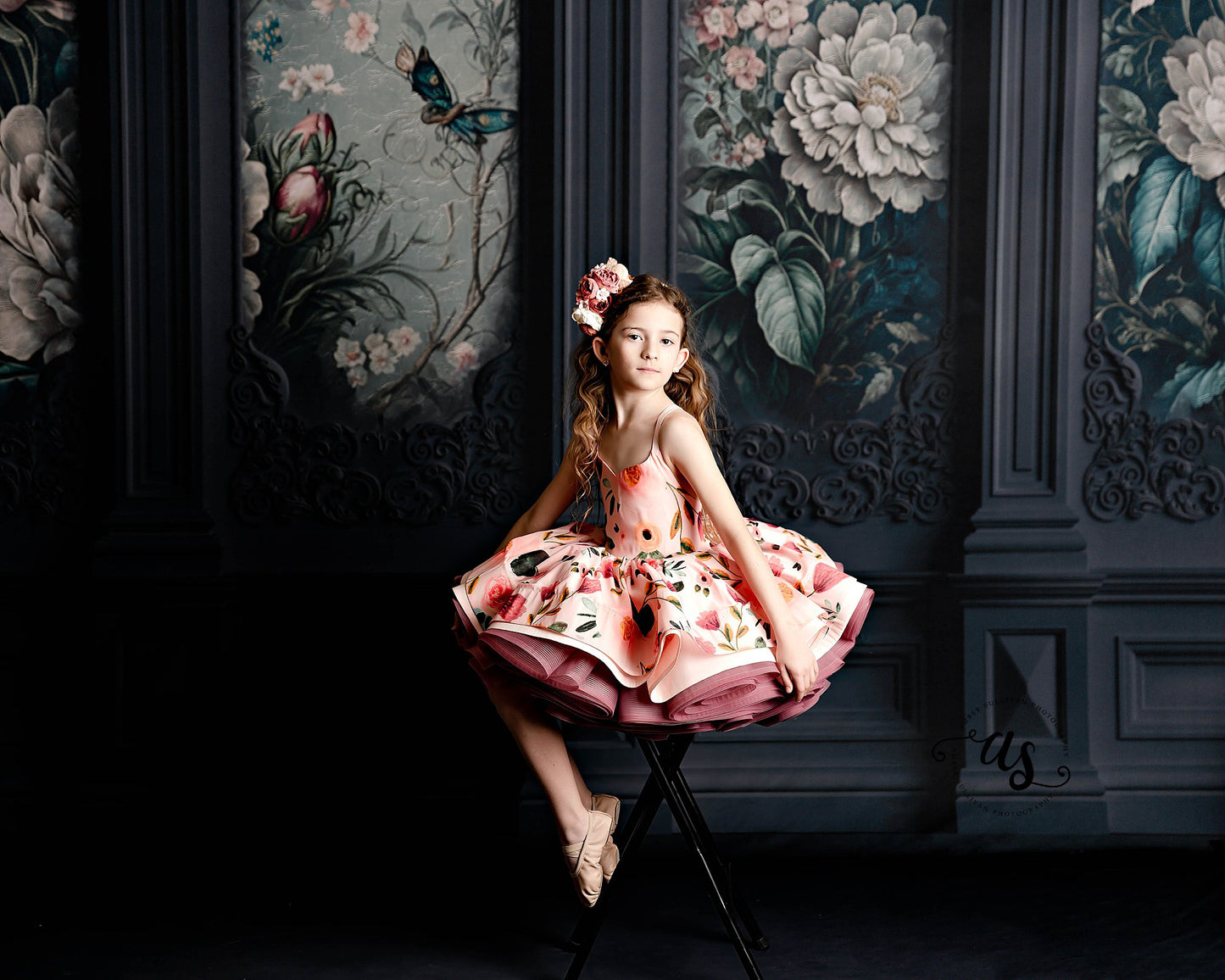 Black Floral Victorian Wall - With Sweep Option