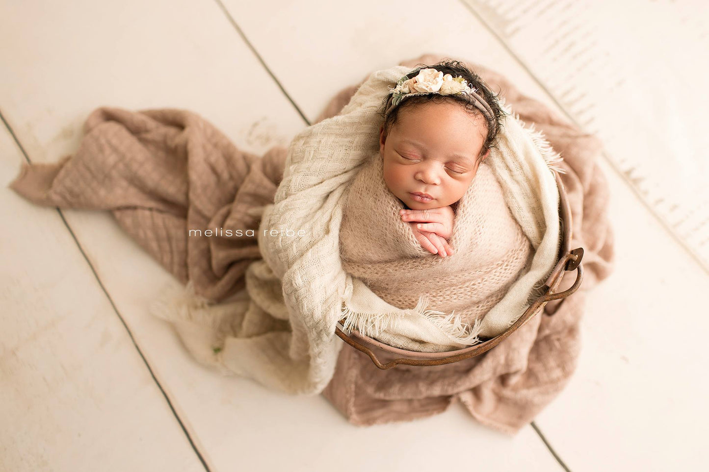 Amanda Cream Barn Wood Planks