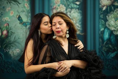 Teal Floral Victorian Wall - With Sweep Option