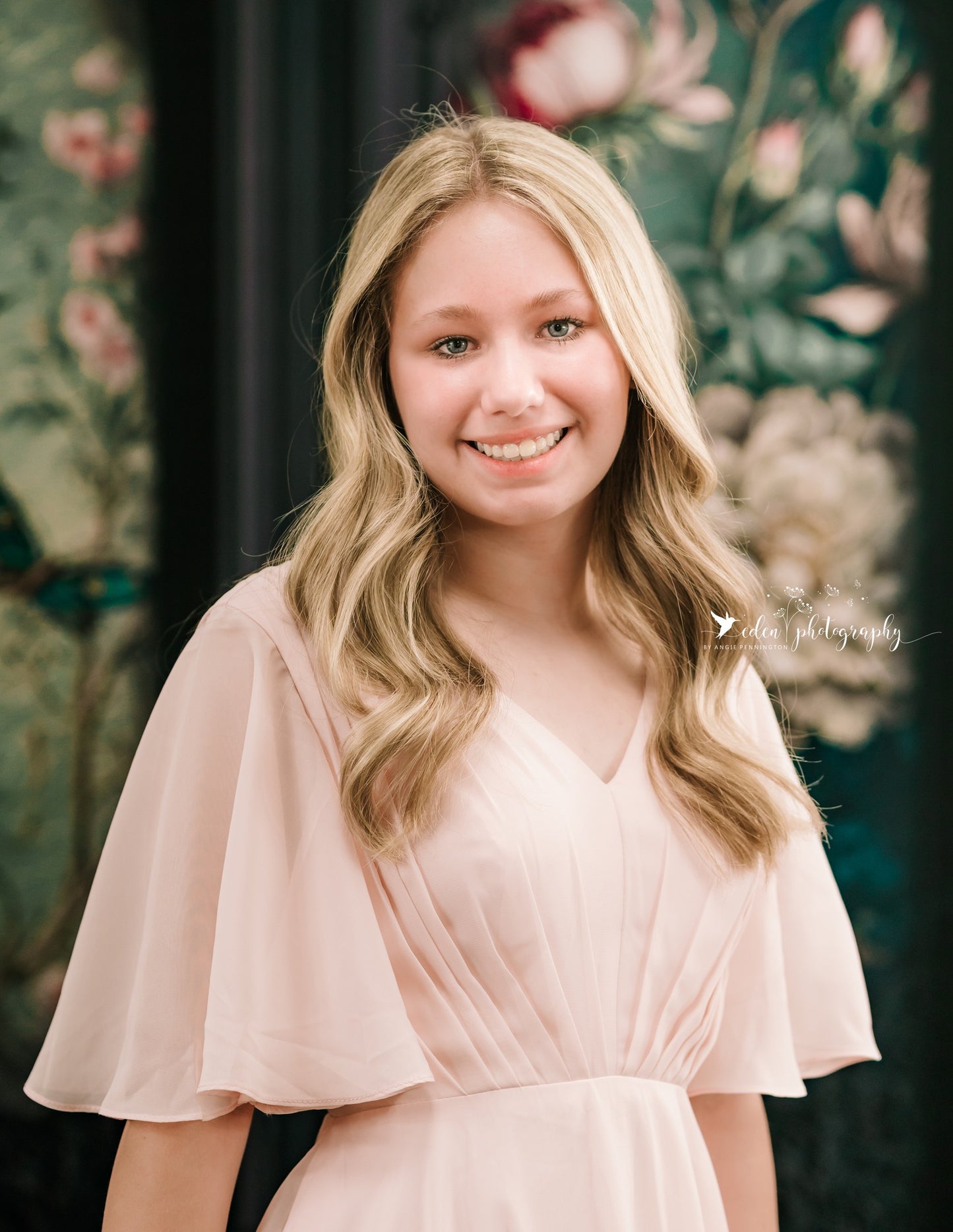 Black Floral Victorian Wall - With Sweep Option