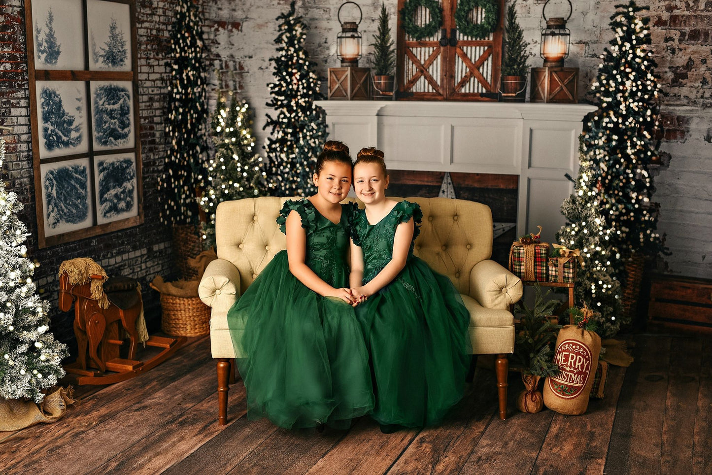 Vintage Rustic Holiday Room