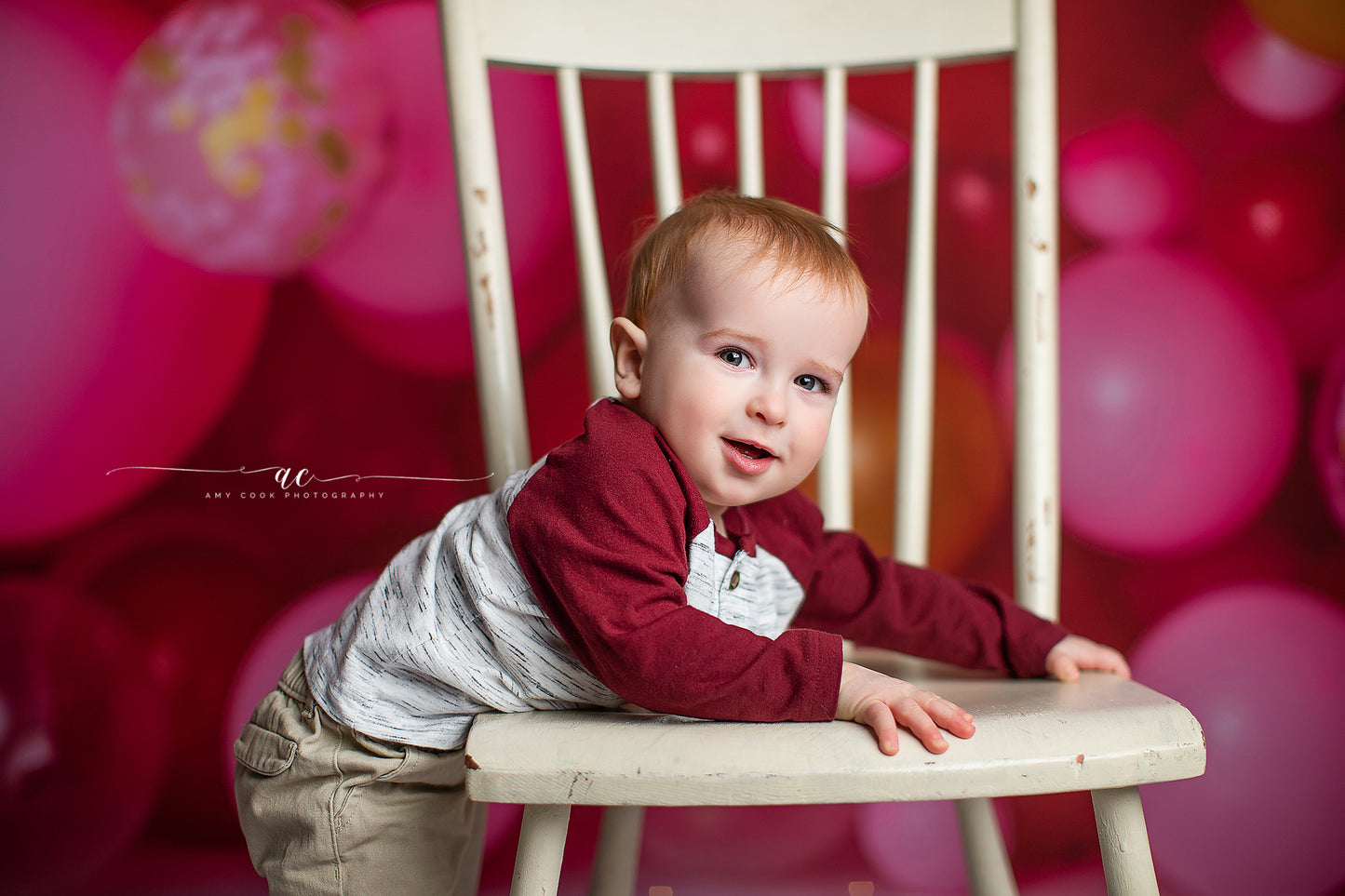 Golden Valentine Balloon Wall