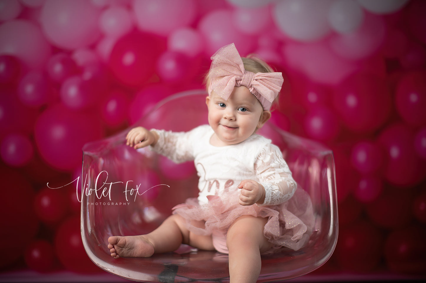 Ombre Valentine Balloon Wall