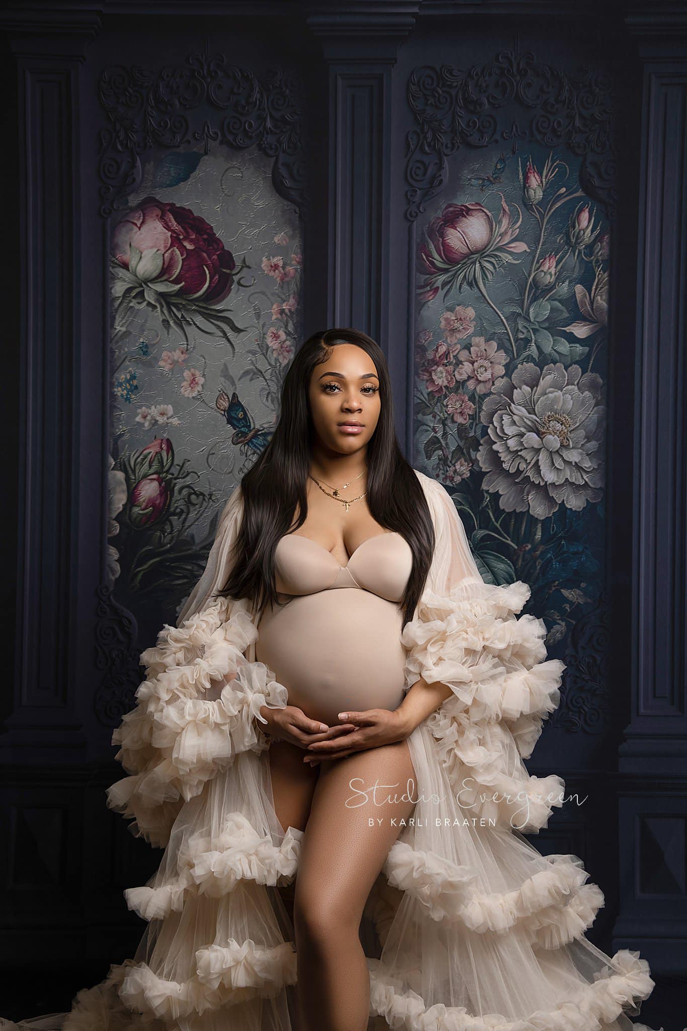 Black Floral Victorian Wall - With Sweep Option