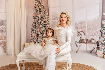 Blushing Carousel Christmas 2pc Room