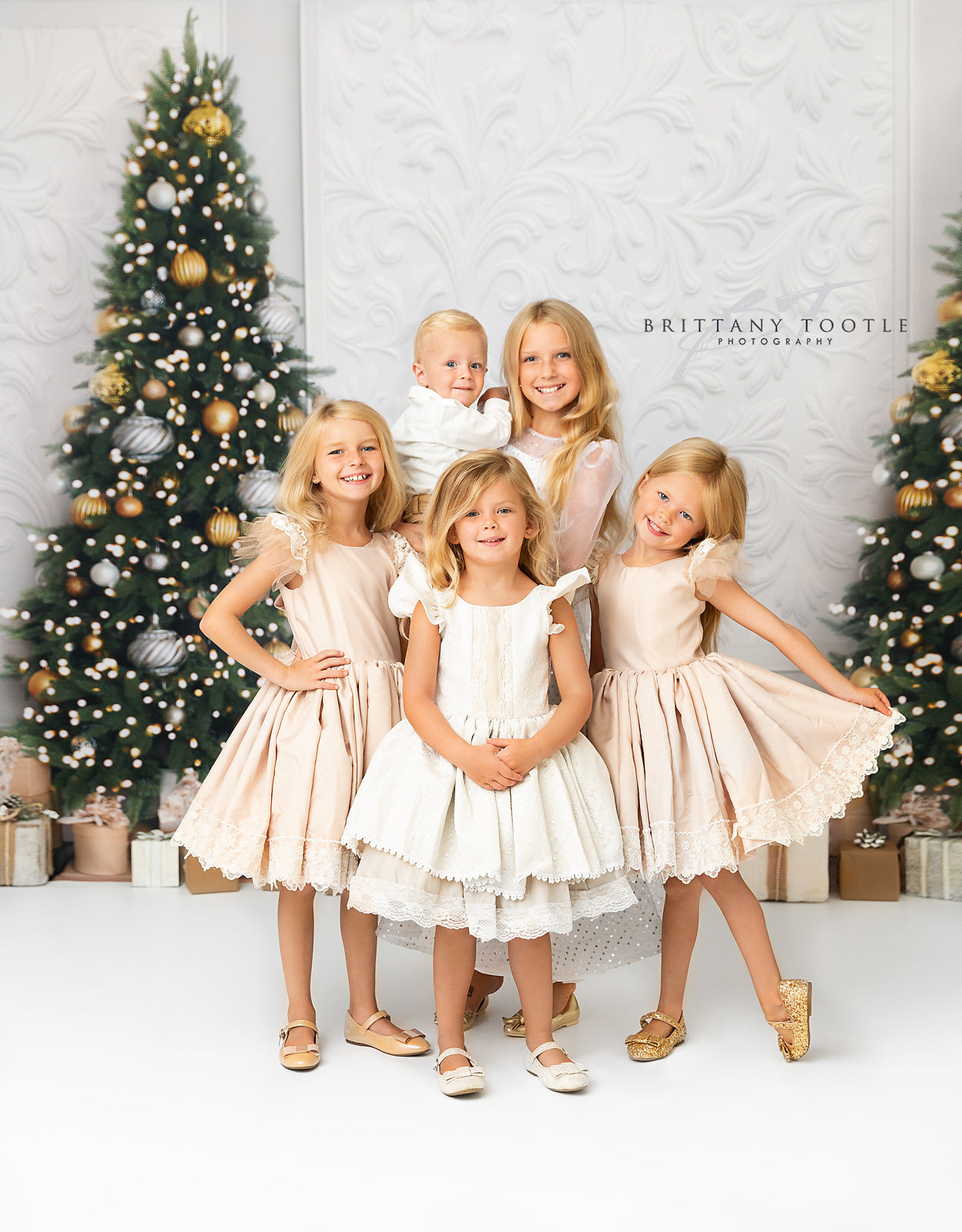 Elegant Holiday Sparkle 2pc Room