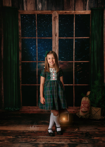 Evergreen Cocoa Window Room