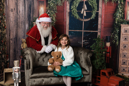 Jingle By The Fireplace Room