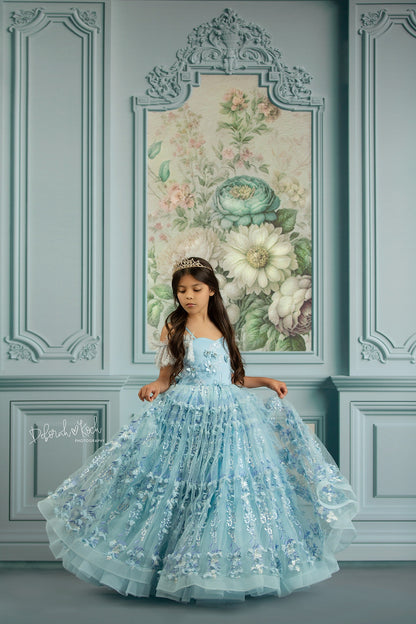 Light Blue Floral Victorian Wall - With Sweep Option