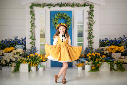 Serene Floral Farmhouse