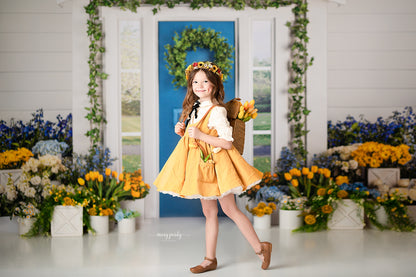 Serene Floral Farmhouse