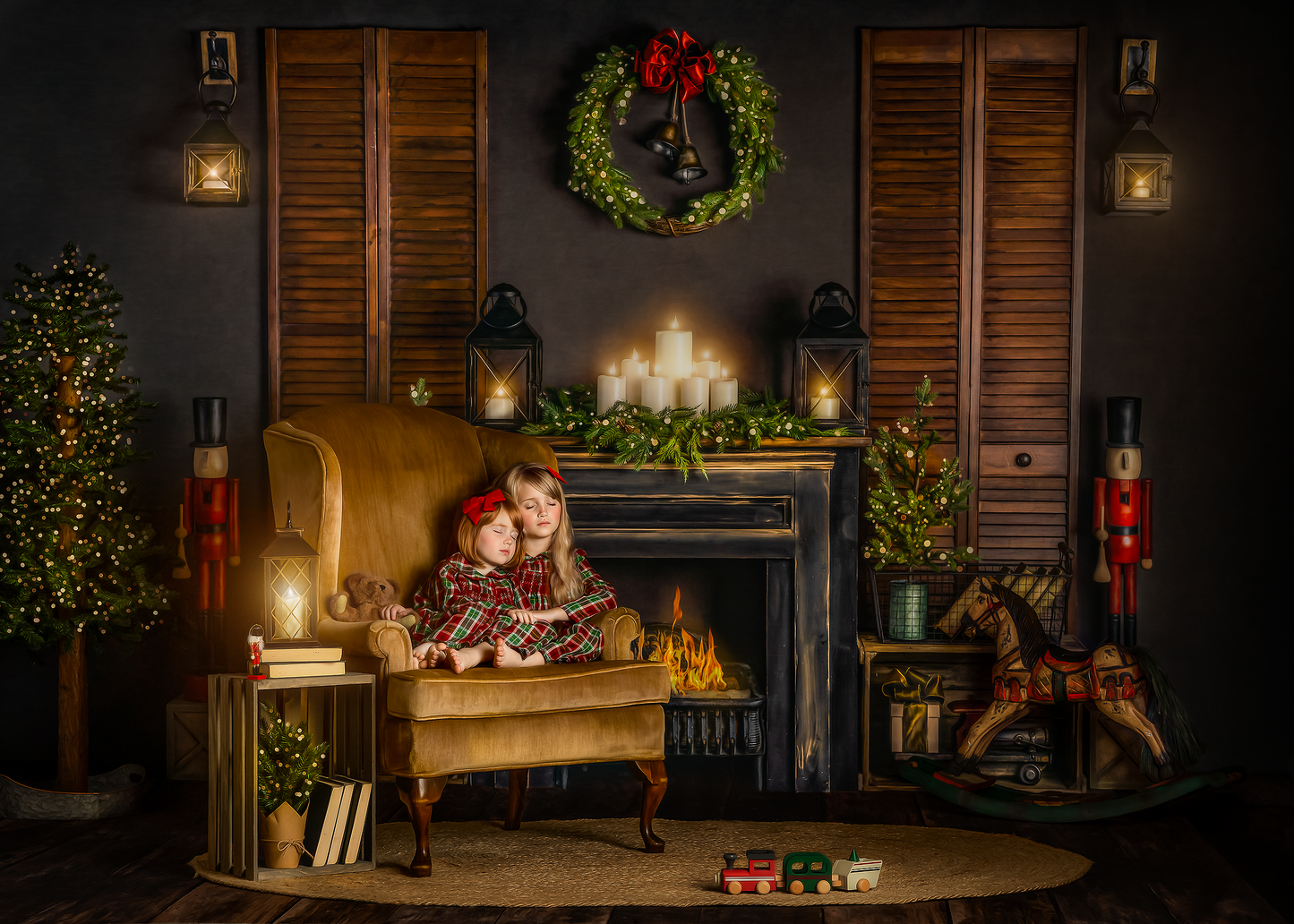 Old Fashioned Christmas Mantle