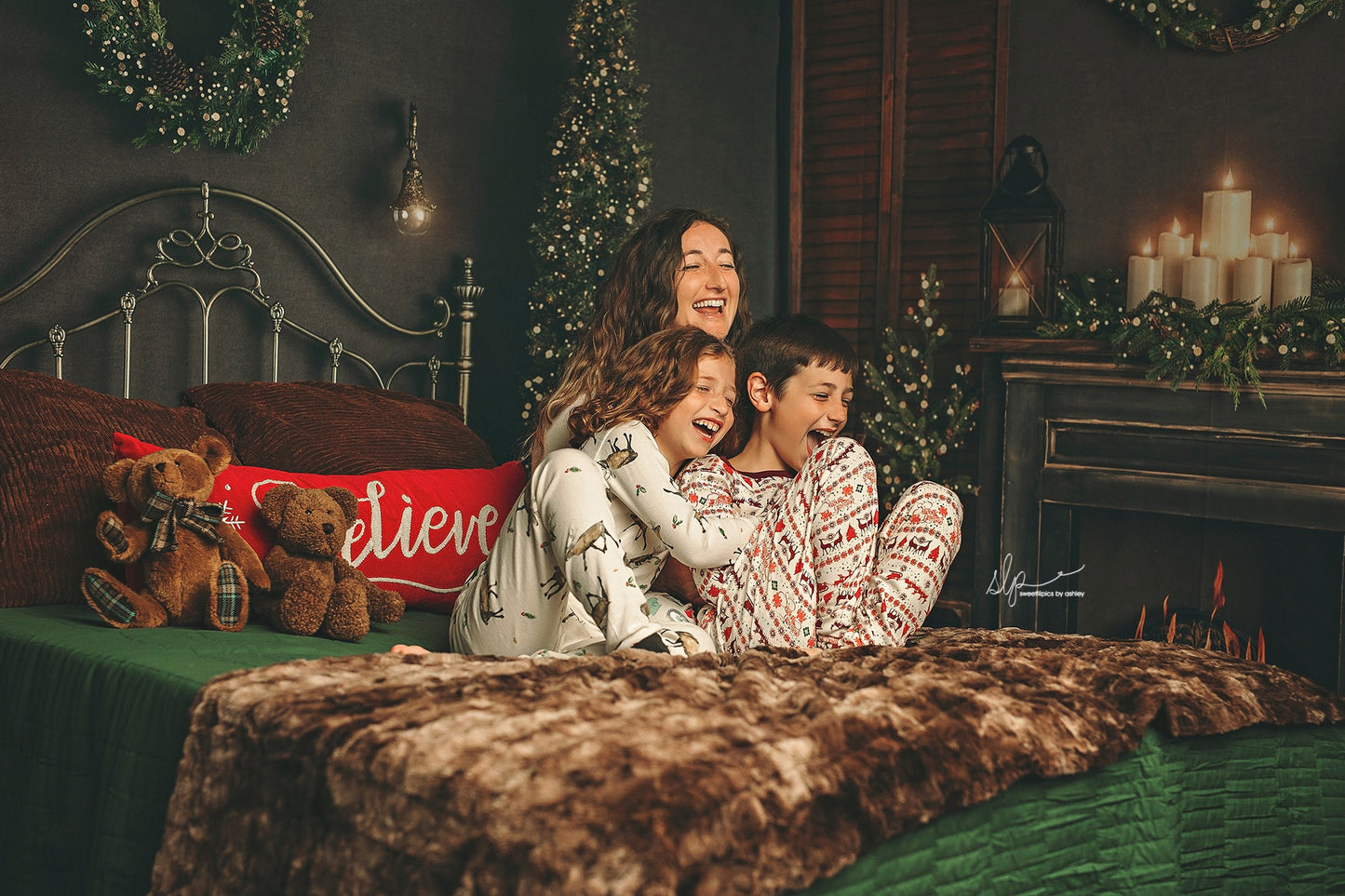 Retro Rustic Mantle Room