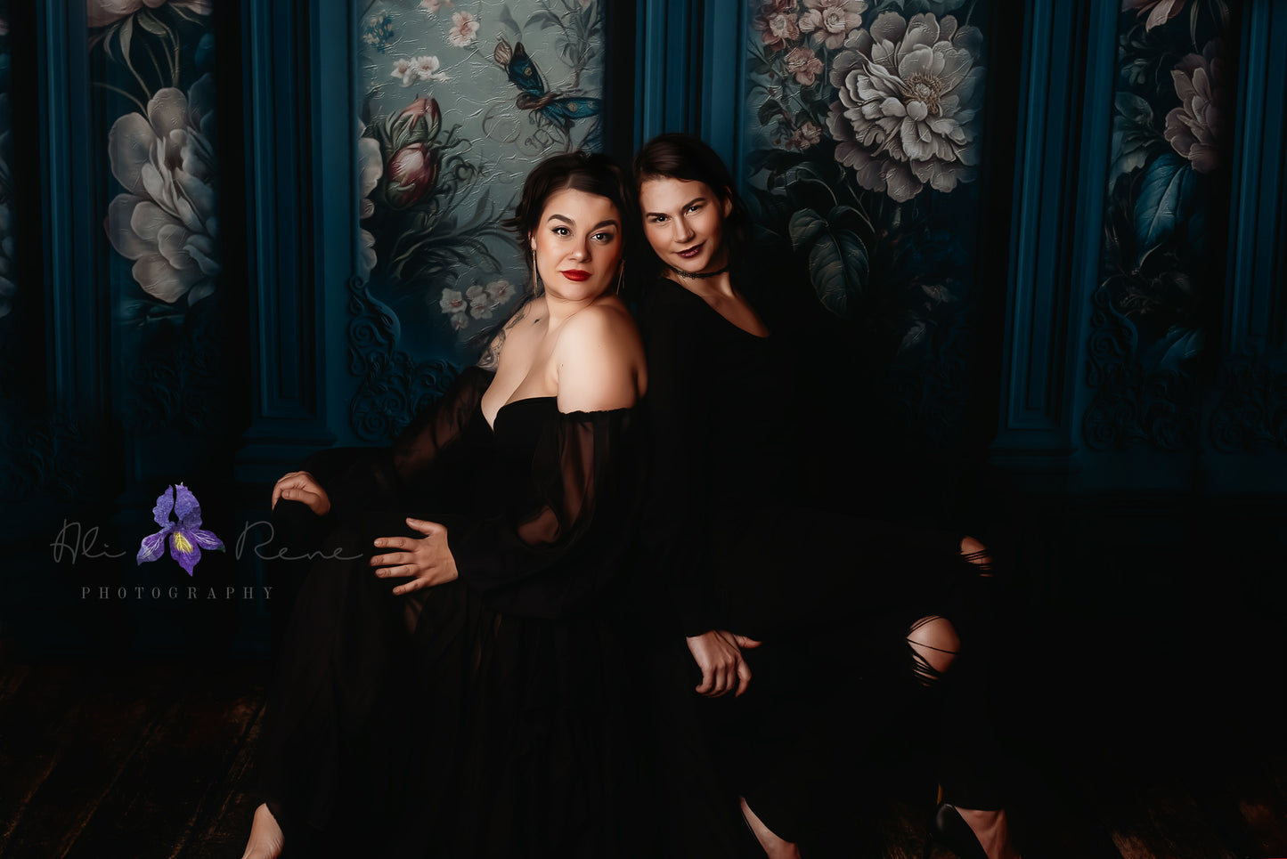 Teal Floral Victorian Wall - With Sweep Option