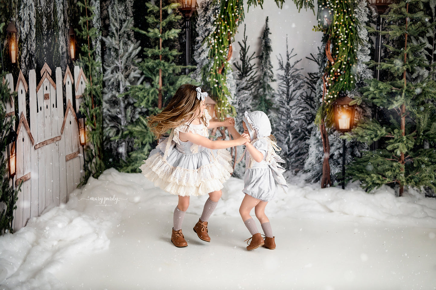 Tree Farm Stroll 2pc Room