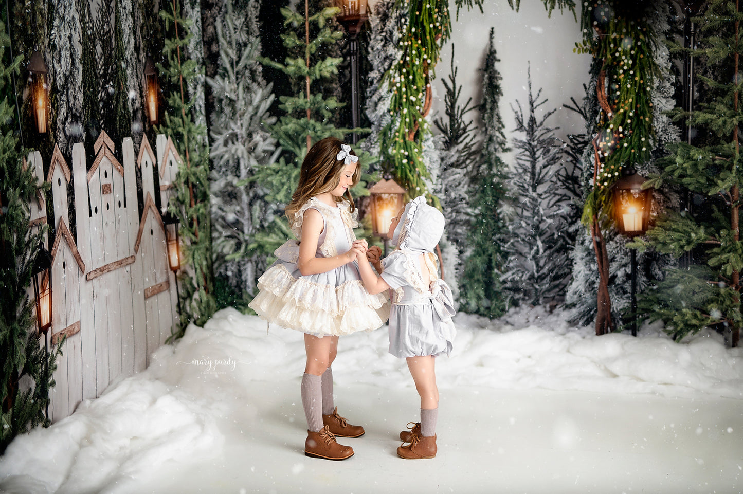 Tree Farm Stroll 2pc Room