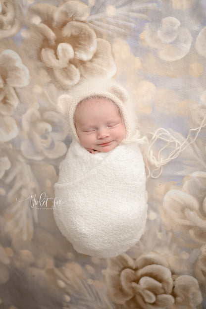 Golden Winter Blooms - Petite