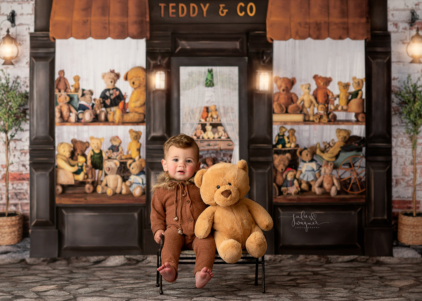 Downtown Teddy Shop