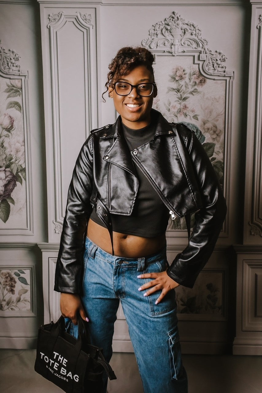 Ivory Floral Victorian Wall - With Sweep Option