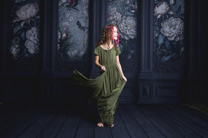 Black Floral Victorian Wall - With Sweep Option