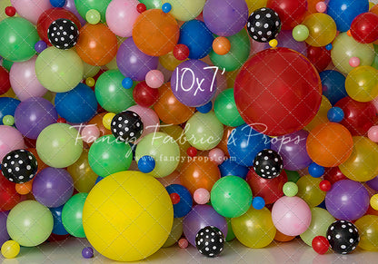 Primary Polka Dot Balloon Wall