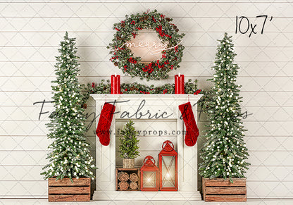 Shiplap Holiday Mantle Room