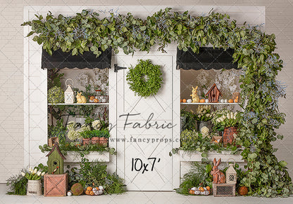 Neutral Easter House