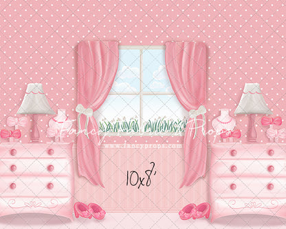 Minnie's Pink Paradise