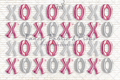 Elegant Hugs & Kisses