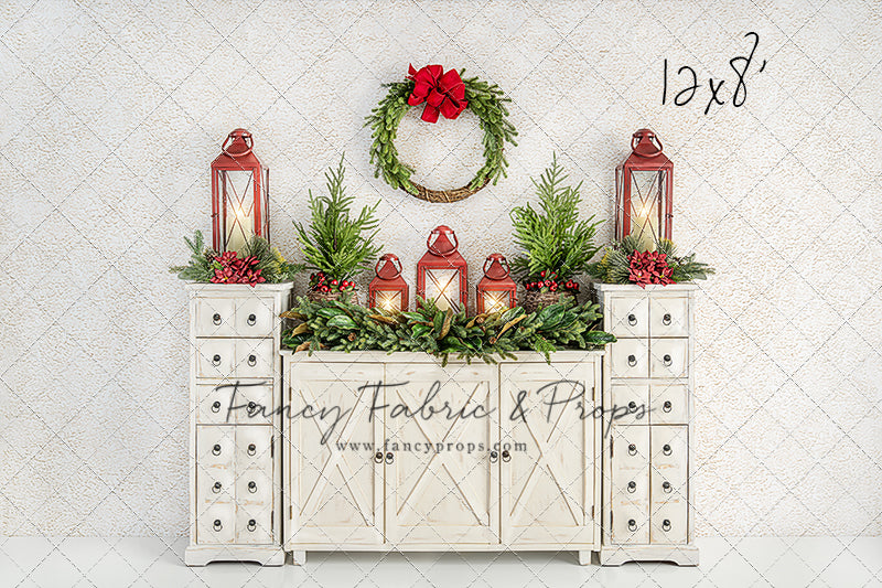 Glowing Holiday Lanterns