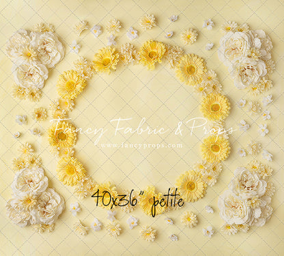 Delicate Daisy - Petite