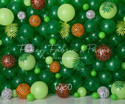 Afternoon Safari Balloon Wall