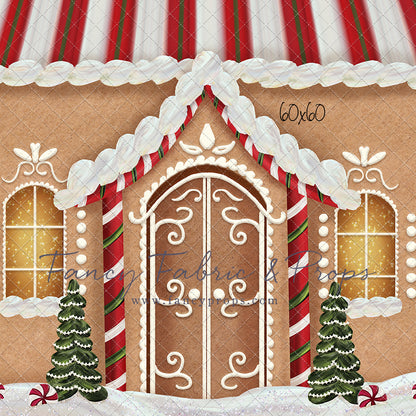Little Fancy Gingerbread Cottage