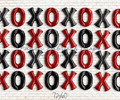 Modern Kisses & Hugs