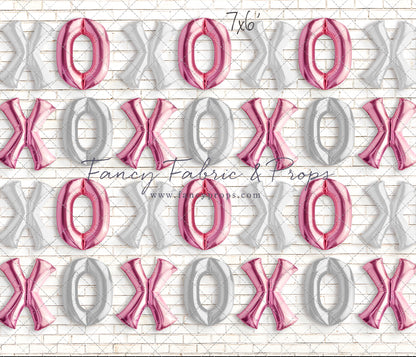 Elegant Hugs & Kisses