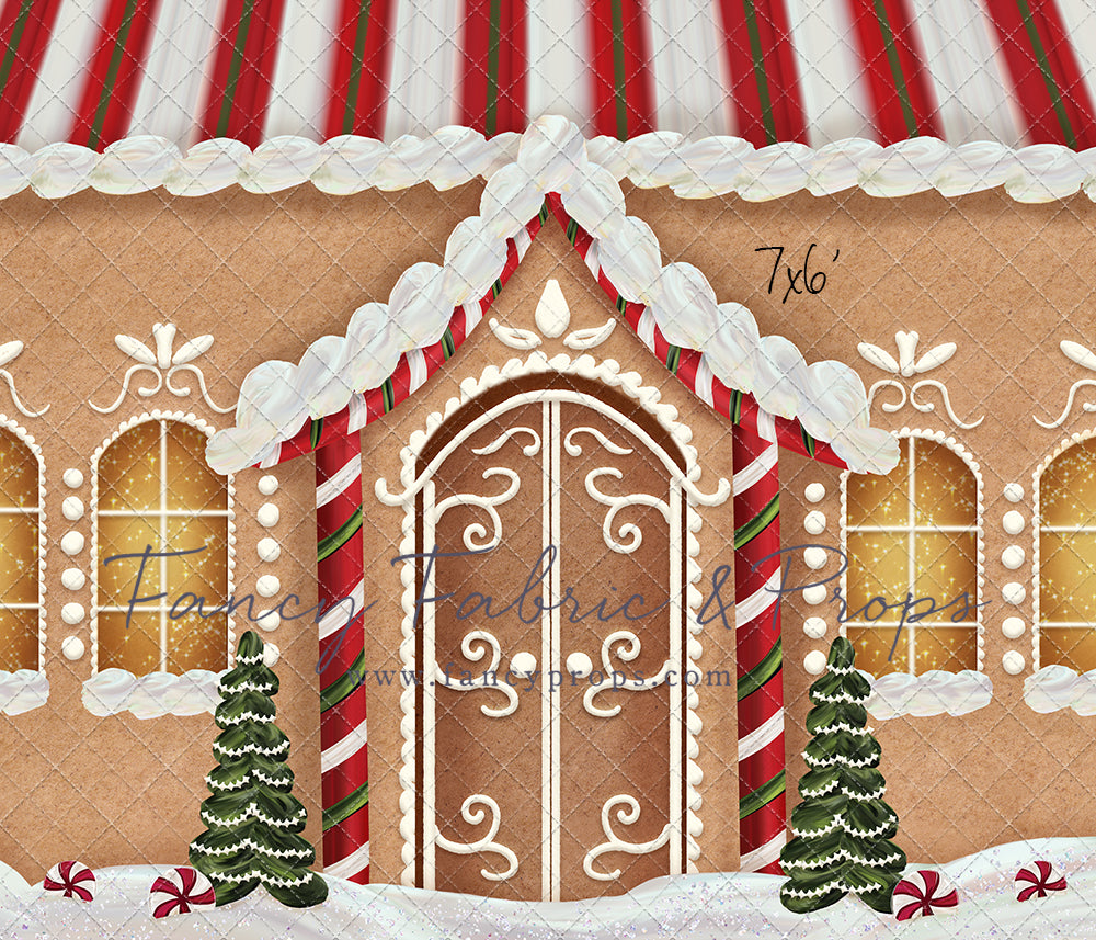 Little Fancy Gingerbread Cottage