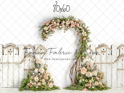 Blushing Bloom Archway