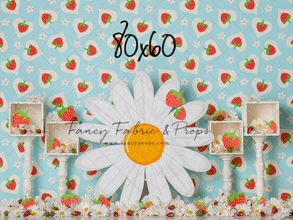 Strawberries & Daisies