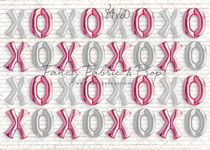 Elegant Hugs & Kisses