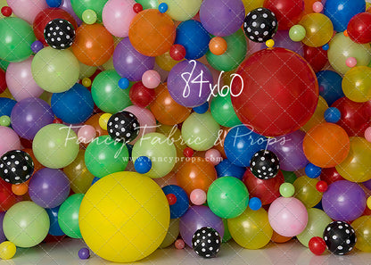 Primary Polka Dot Balloon Wall