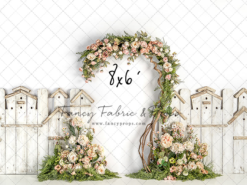 Blushing Bloom Archway